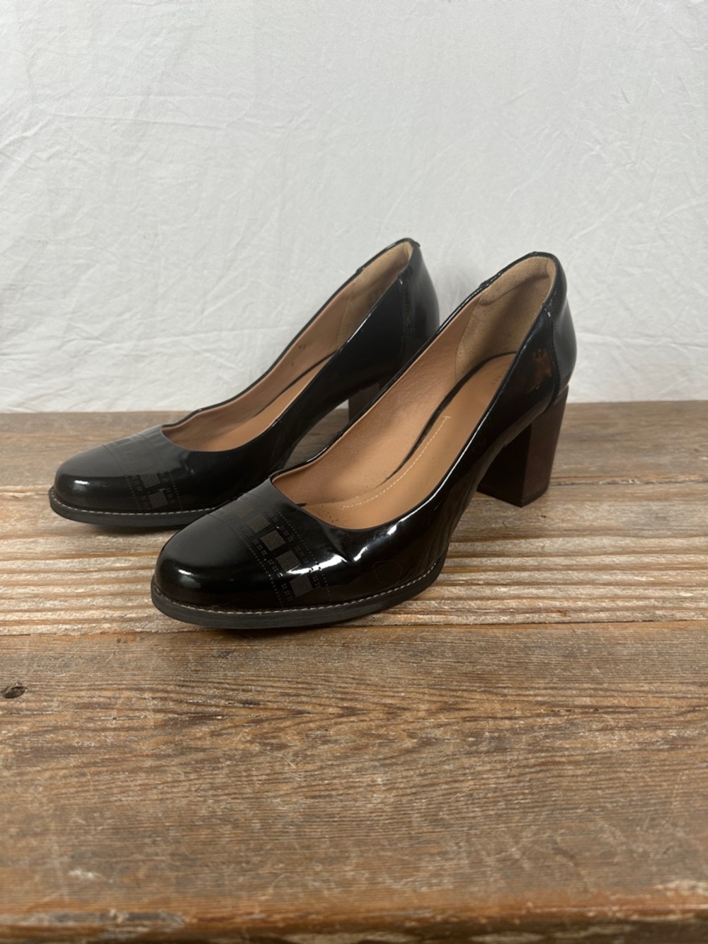 Clarks Black Patent Round-Toe Block Heel Pumps